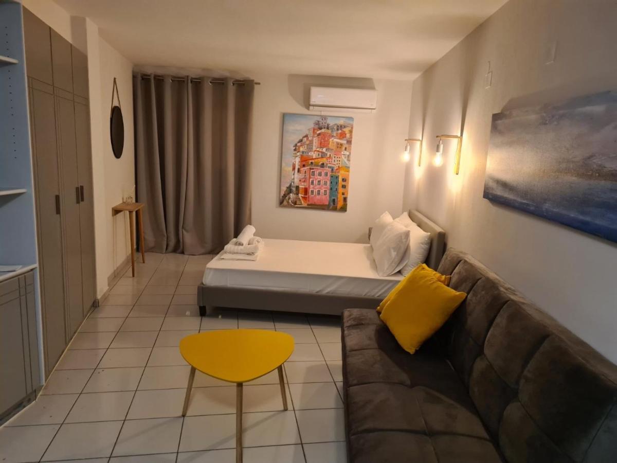 Hersonissos Centre Small Apartment Hersonissos (Crete) Exterior foto